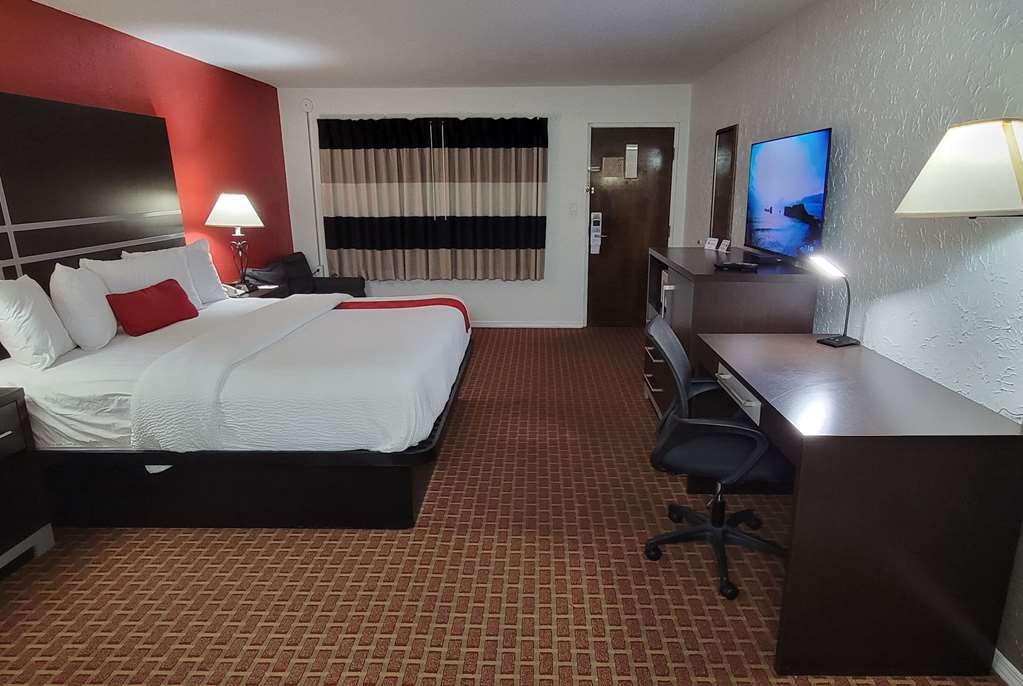 Ramada by Wyndham Mountain Home - photo 36