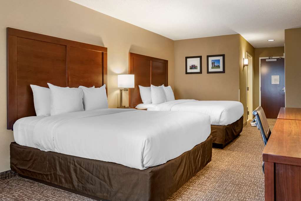 Comfort Inn PA Turnpike 1 81 - photo 11