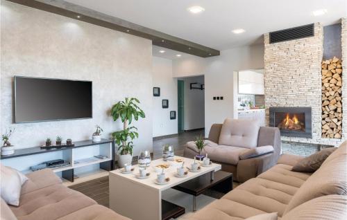 Cozy Home In Galizana With Kitchen — Galizana — photo 2