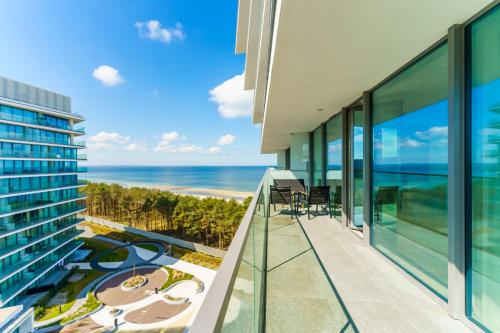 Apartament Waves Baltic View by Noclegi Renters — 4-Star Luxury Hotel in Miedzyzdroje, Poland