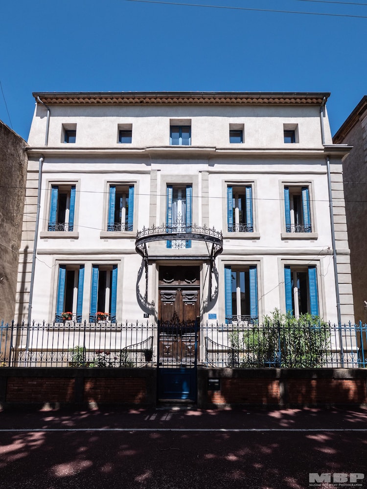 Villa Celine — 4-Star Luxury Hotel in Carcassonne, France