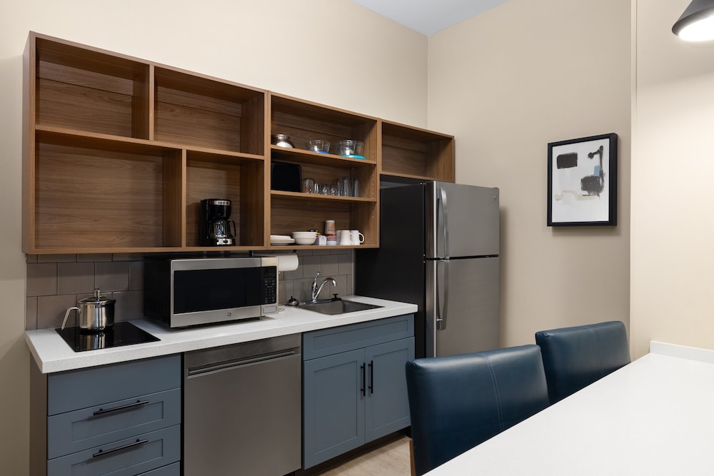 Candlewood Suites Sioux Falls by IHG - photo 9