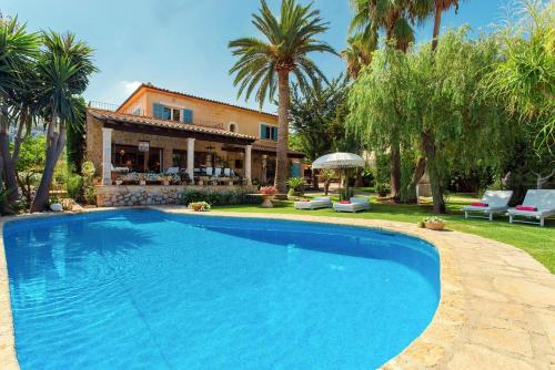 Font — hotel in Mancor De La Vall