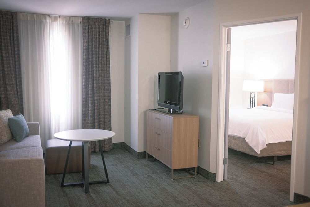Staybridge Suites Austin Airport by IHG - photo 34