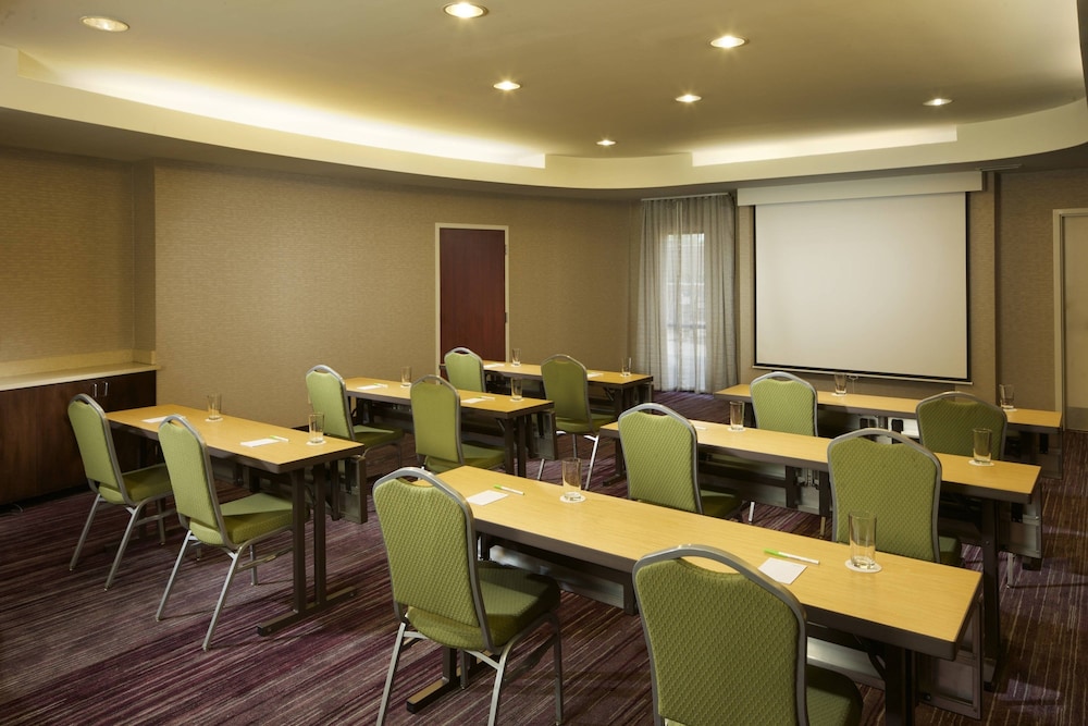 Courtyard by Marriott Jackson - photo 25