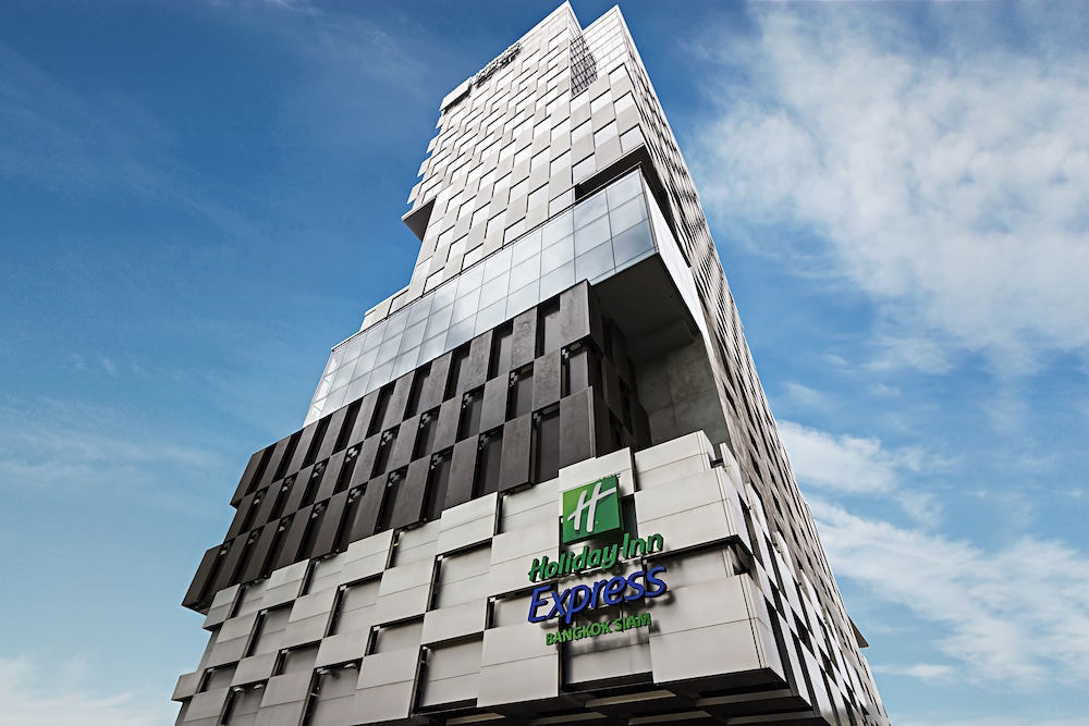 Holiday Inn Express Bangkok Siam an IHG Hotel SHA Extra Plus