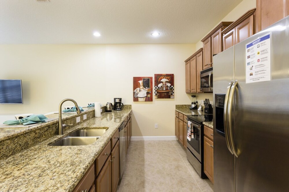 4 Bedrooms 3 Bathrooms Paradise Palms 8969 Bp - photo 8