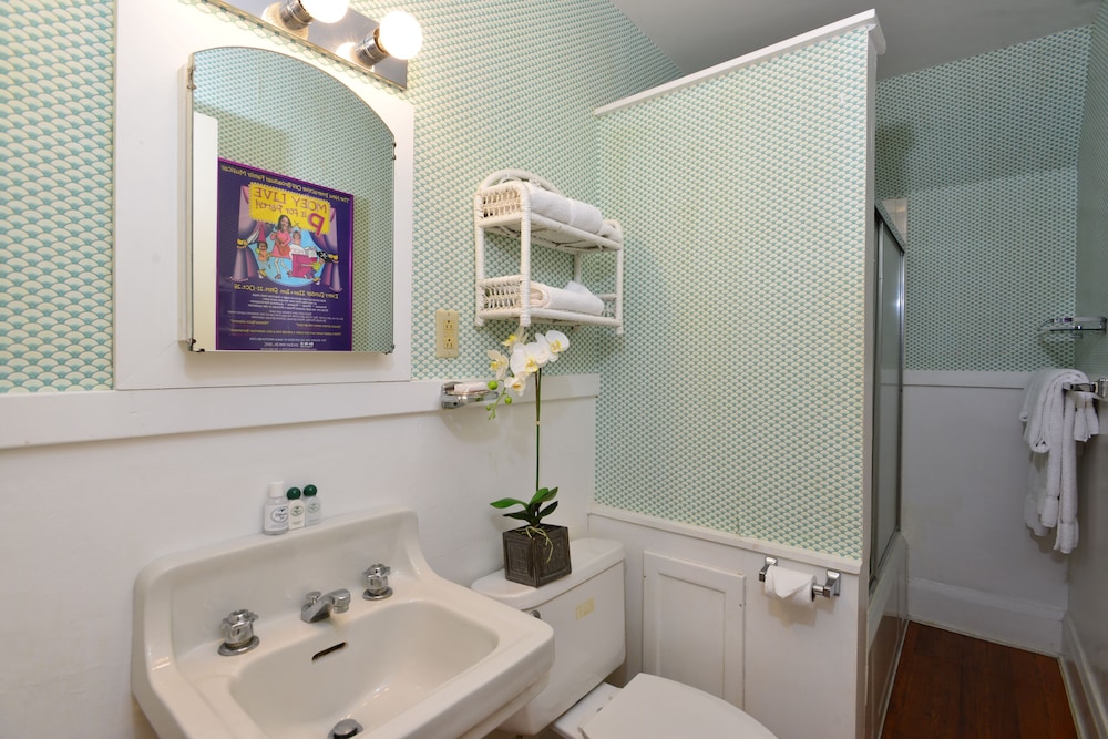 Wilburton Inn - photo 131