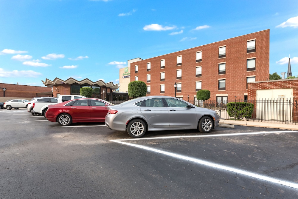 Holiday Inn Express Columbus Downtown by IHG - photo 50