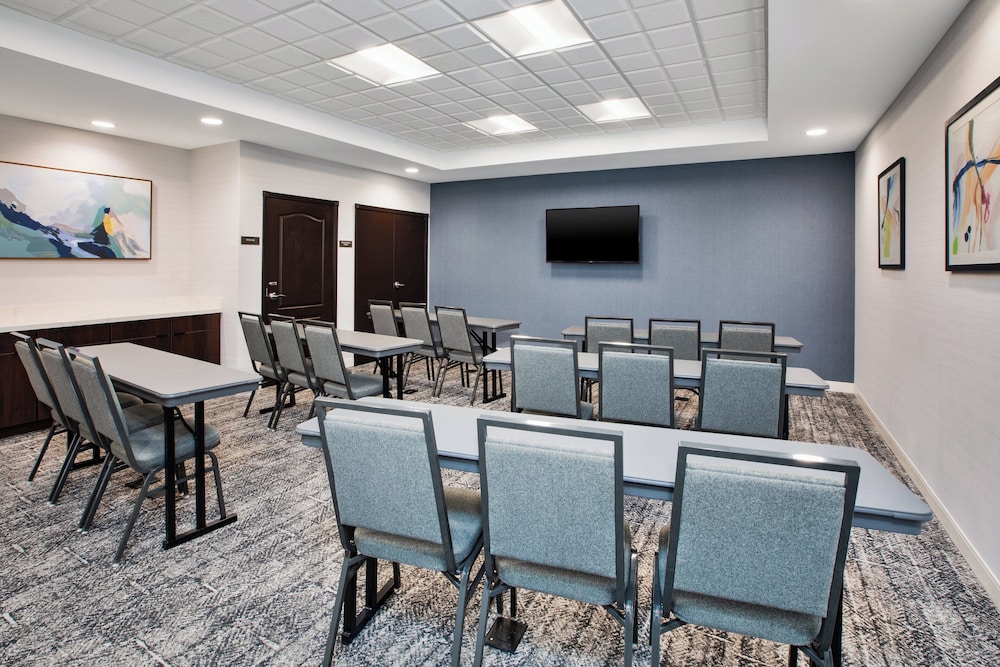 Staybridge Suites Bismarck by IHG - photo 63