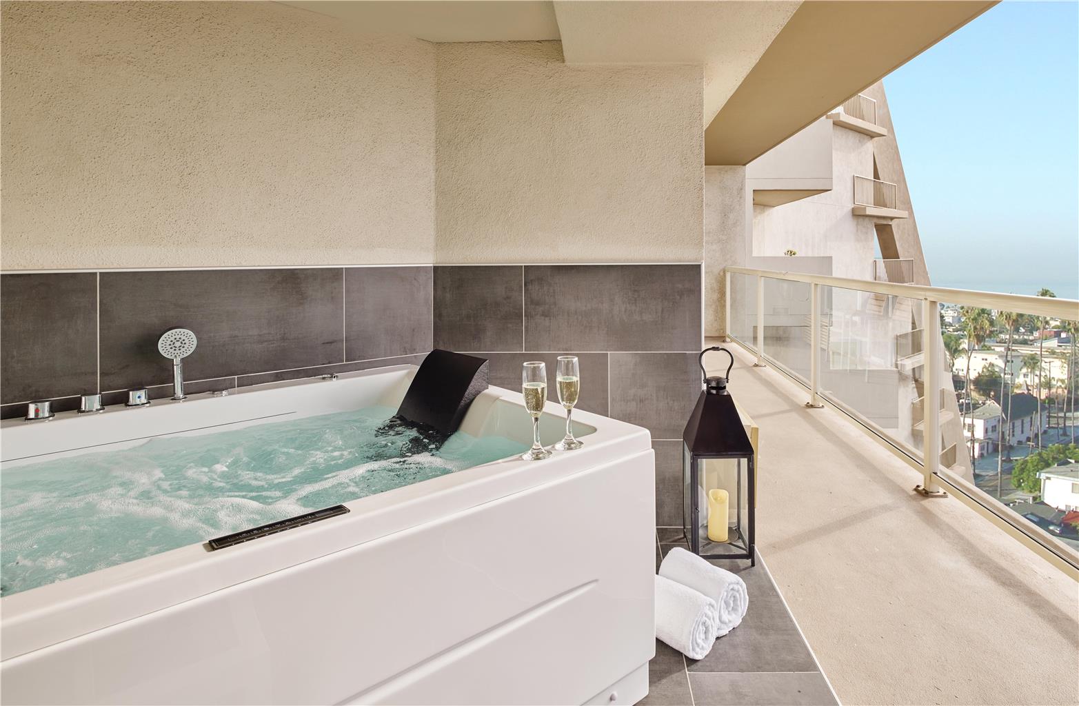 Hyatt Centric Delfina Santa Monica - photo 30