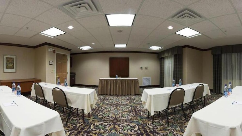 Staybridge Suites Akron Stow Cuyahoga Falls by IHG - photo 44
