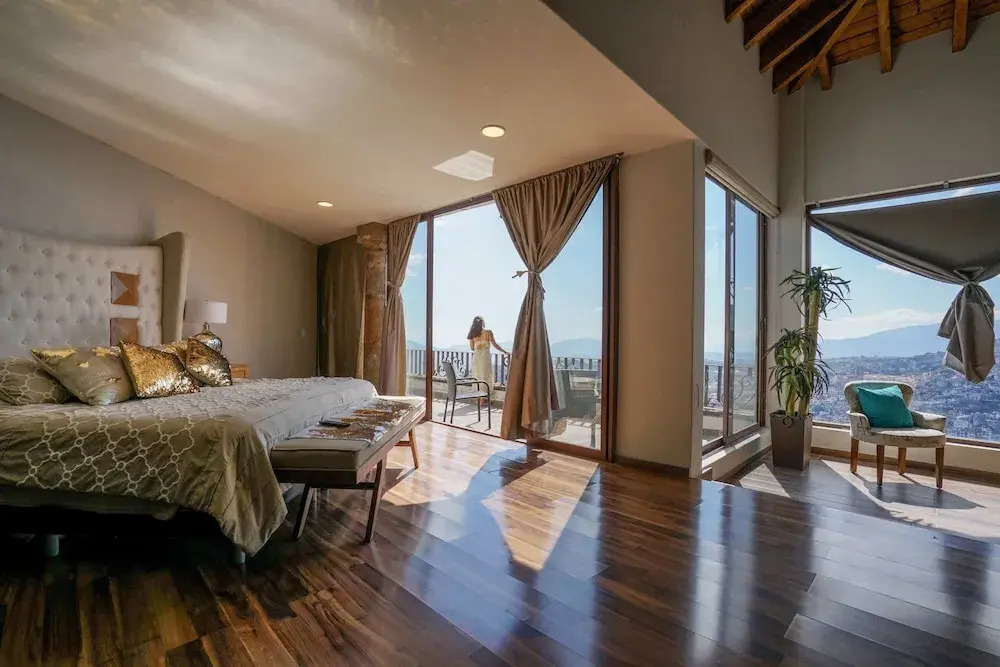 Casa El Mirador Jacuzzi And Terrace 21228977 — Taxco