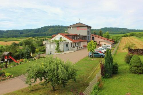 Gaestehaus Zum Wolffenturm pet-friendly hotel Lehrensteinsfeld