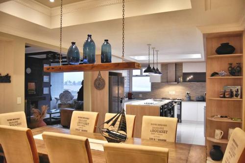 F3 at Silvermist — Hentiesbaai — photo 5