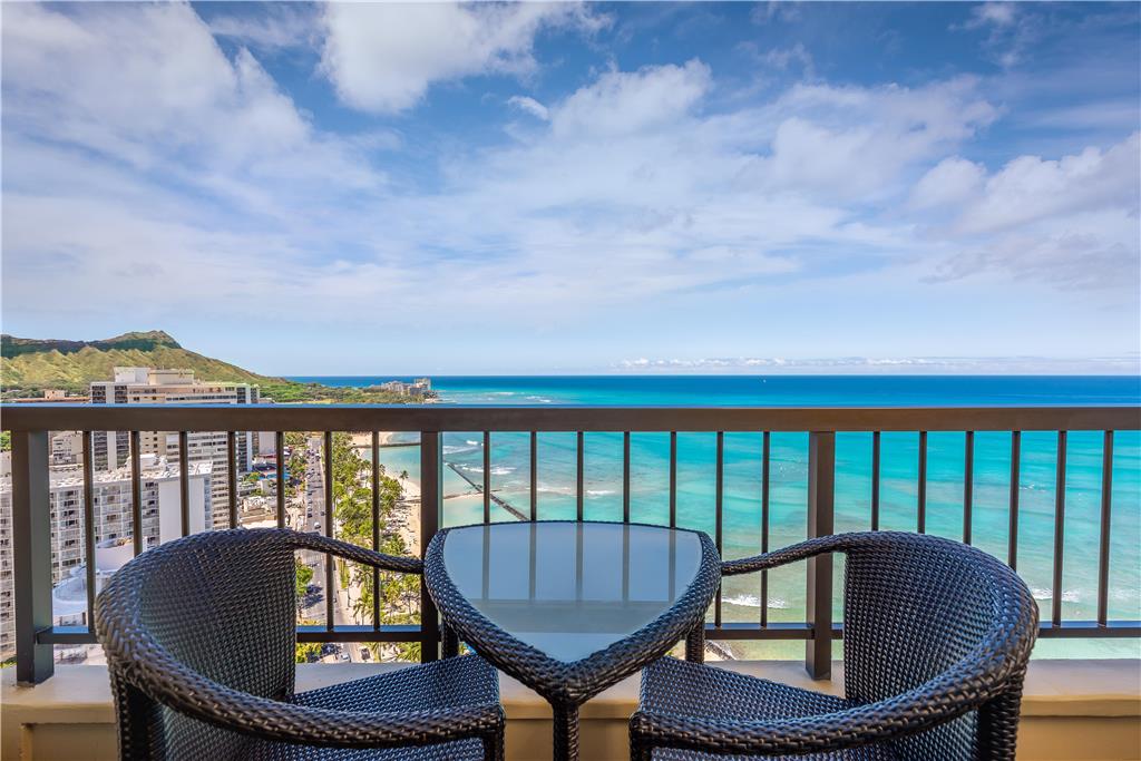 Hyatt Regency Waikiki Beach Resort & Spa - photo 98