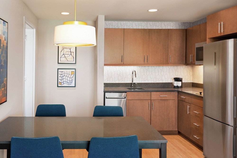 Homewood Suites by Hilton Wilmington Downtown - photo 21