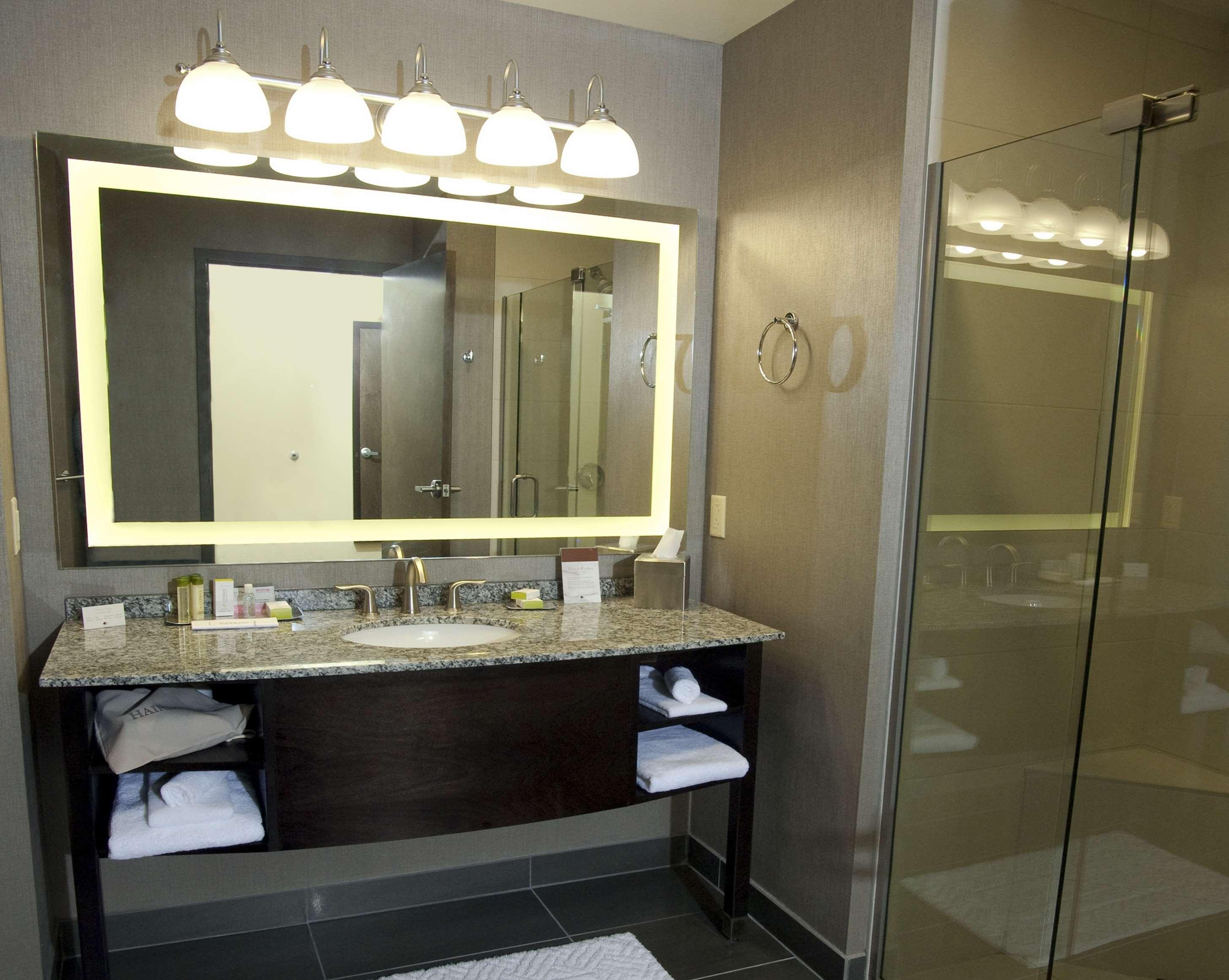 Doubletree By Hilton Hotel Bemidji - photo 41
