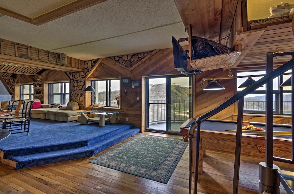 Sugar Mountain Resort Condo w Pool Table & Views - photo 13