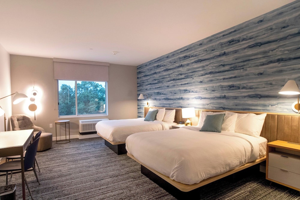 TownePlace Suites by Marriott Conroe - photo 9