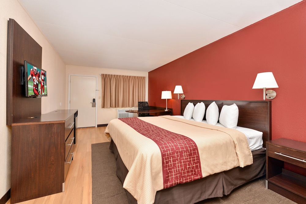 Red Roof Inn Marietta - photo 7