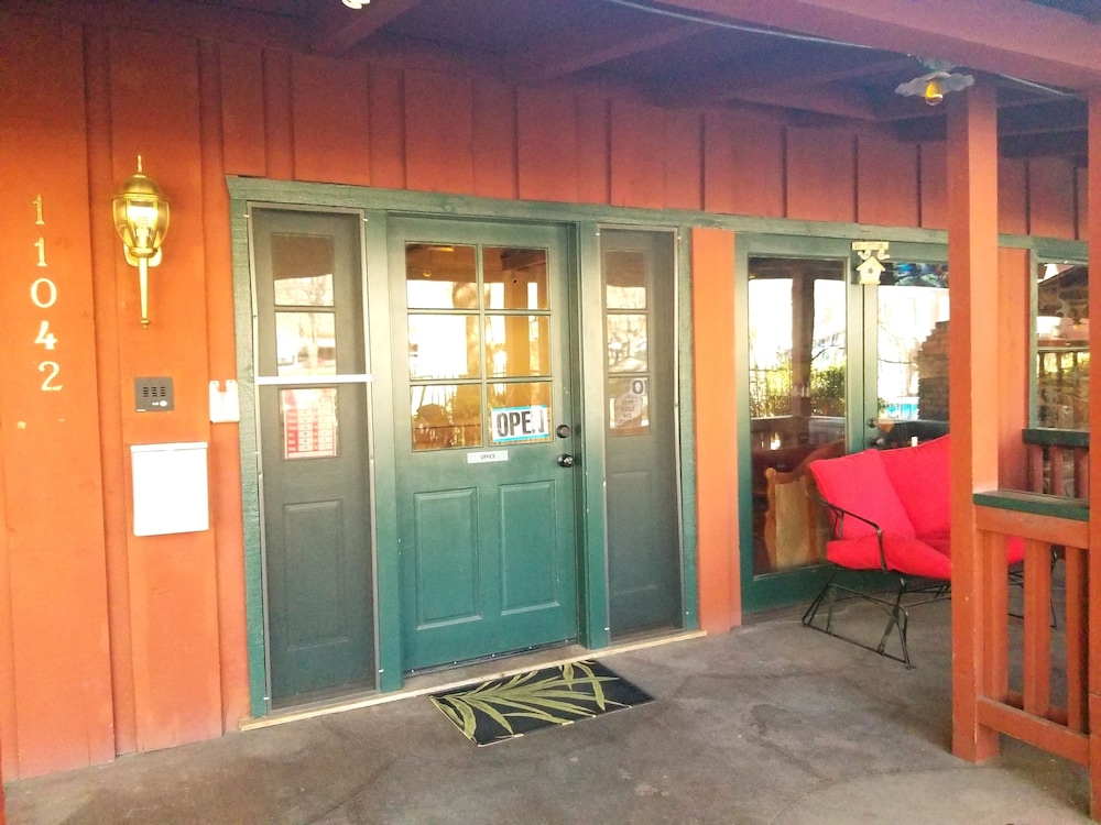 Kernville Inn - photo 128