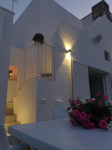 Cento Foglie La Dimora Del Borgo — hotel in Felline