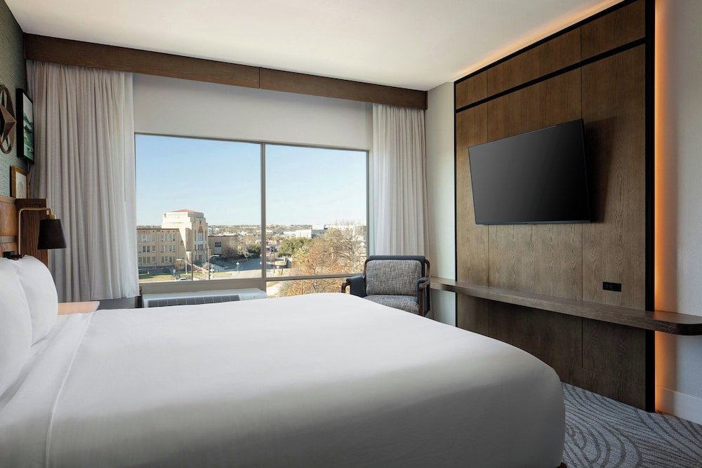 Sol Cypress San Antonio; Marriott Tribute Portfolio - photo 11