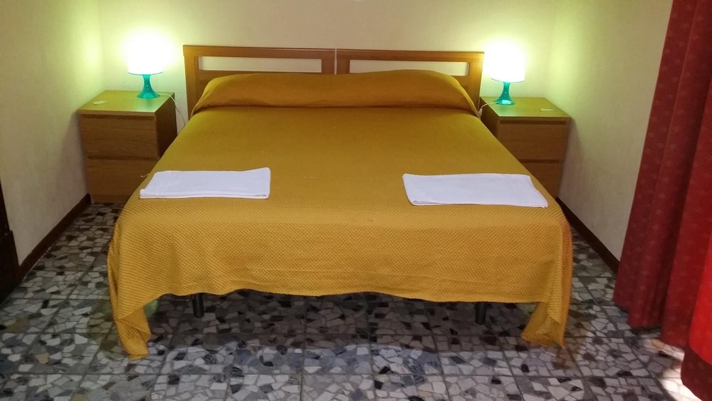 Atrium Rooms — Catania — photo 2