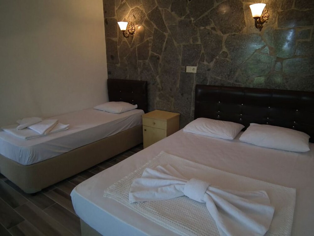 Aristo Motel in Ayvacik, Turkey