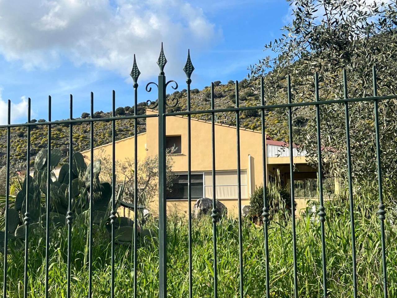 Via delle Rose - carbon neutral hotel in Torretta
