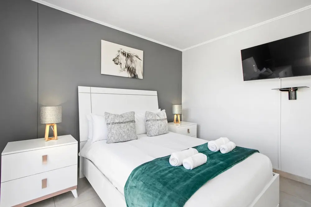 Portofino 113 — 4-Star Luxury Hotel in Cape Town, South Africa