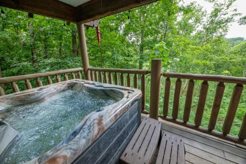 Altitude Adjustment By Avada Properties - last minute hotel in Sevierville