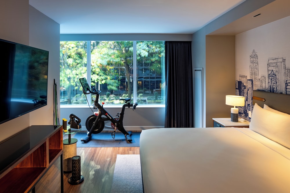 The Sound Hotel Seattle Belltown Tapestry Collection by Hilton - photo 17