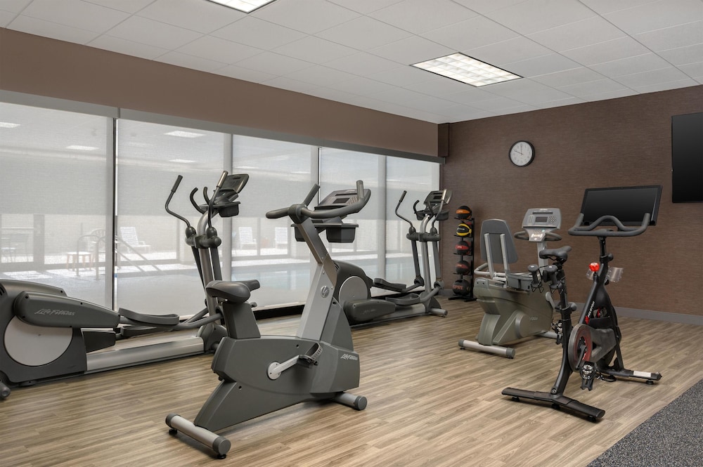 Hampton Inn & Suites Wilkes Barre Scranton - photo 26