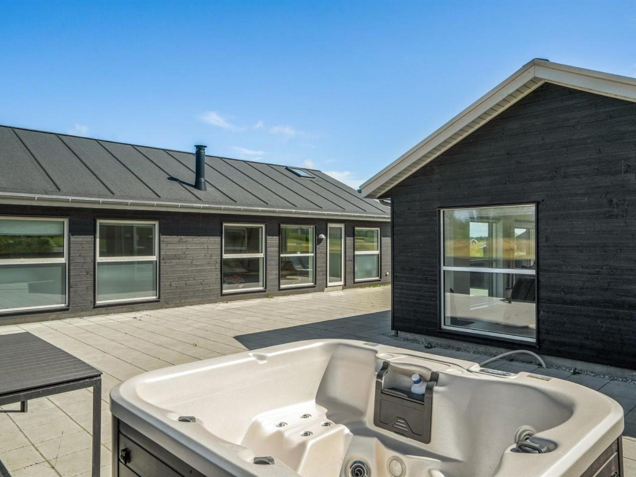 Holiday Home Tatiane 1 5km from the sea by Interhome — 4-Star Luxury Hotel in Lokken, Denmark