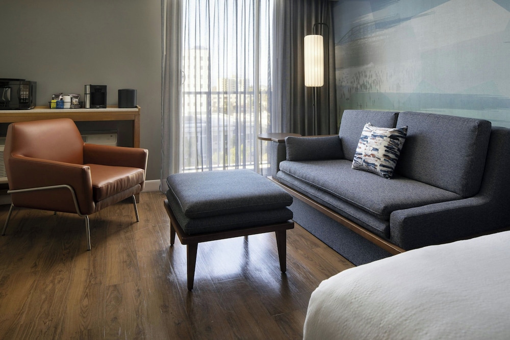 Courtyard by Marriott Long Beach Downtown - photo 19