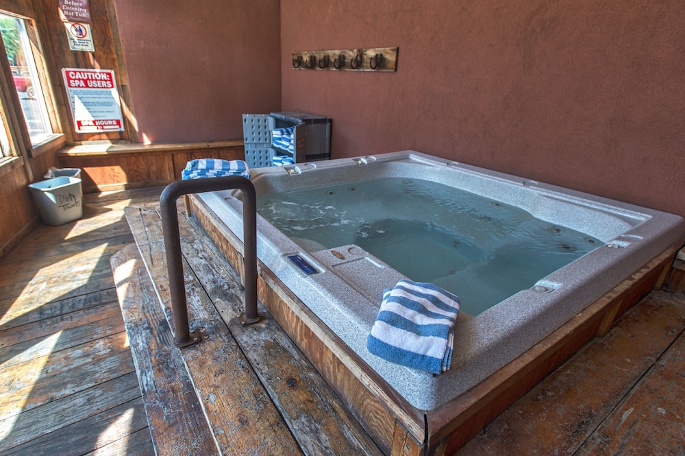 Red Stone Inn - photo 21