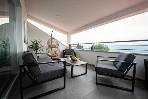 Apartman I & J — 4-Star Luxury Hotel in Imotski, Croatia