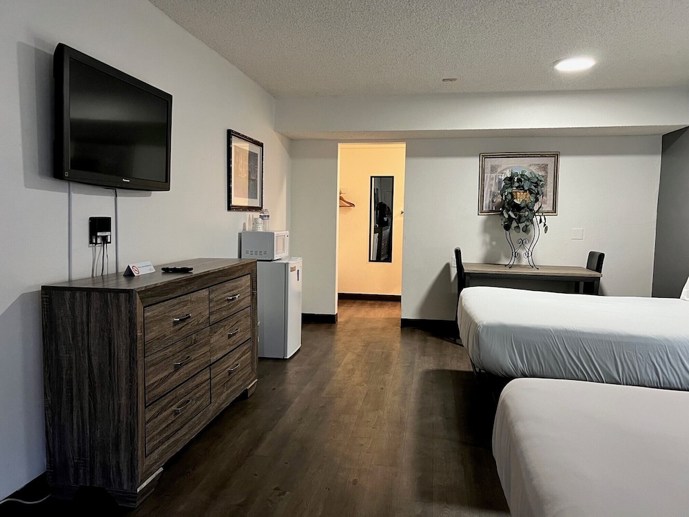 Siegel Slots and Suites - photo 5