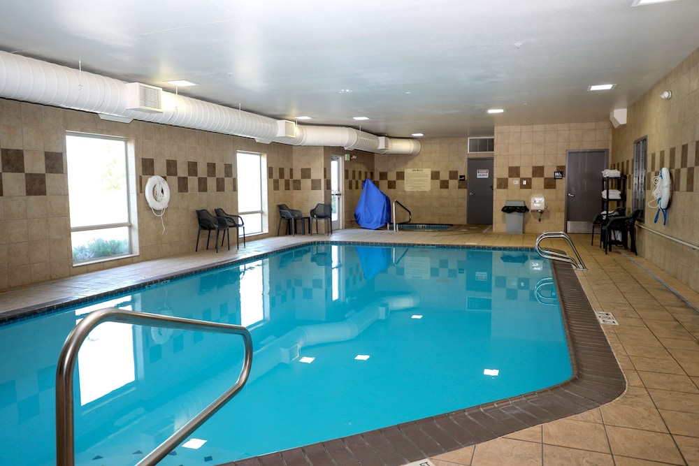 Hampton Inn Ellensburg - photo 28