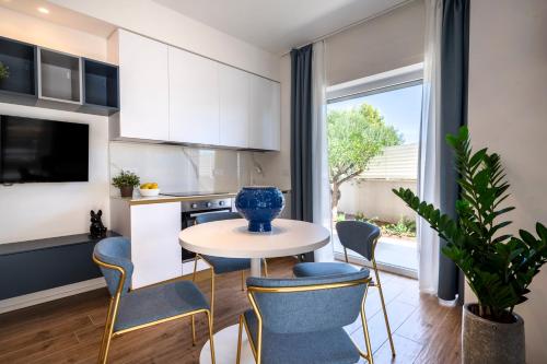 Mare Blu Apartment Apulian Stay Group — 4-Star Luxury Hotel in Monopoli, Italy
