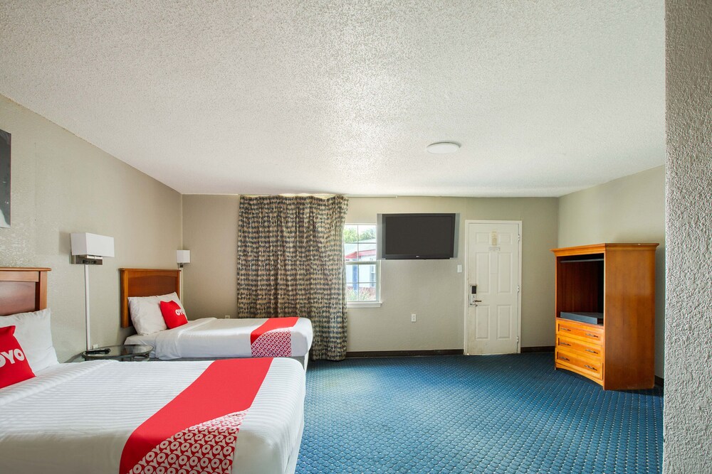 OYO Inn Dallas South - photo 30