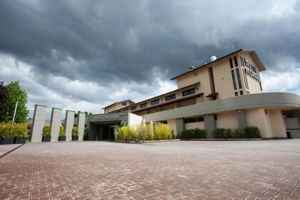 Albergo Dei Laghi — 4-Star Luxury Hotel in Turate, Italy