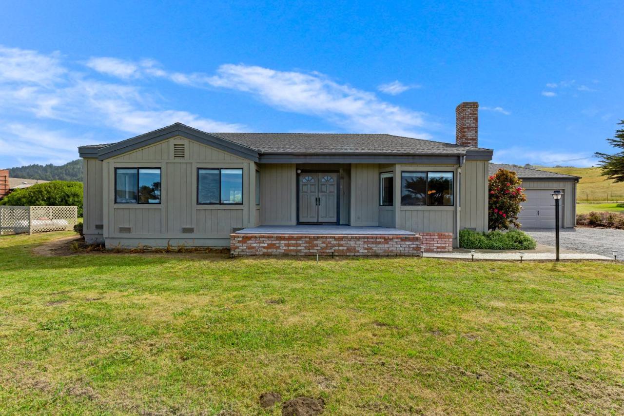 Dolphin Manor in Fort Bragg, United States