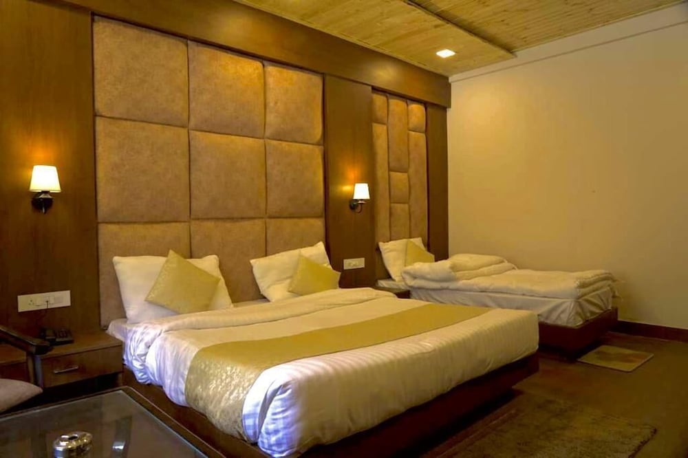 Hotel Vasudeva Inn in Joshimath, India