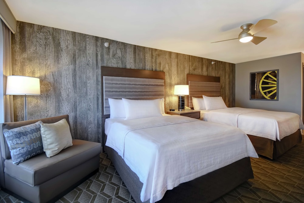 Homewood Suites by Hilton at The Waterfront - photo 11