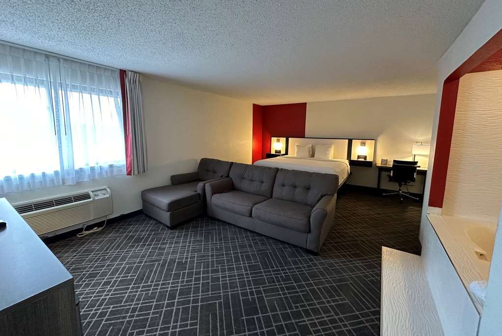 Ramada by Wyndham Waupaca - photo 8