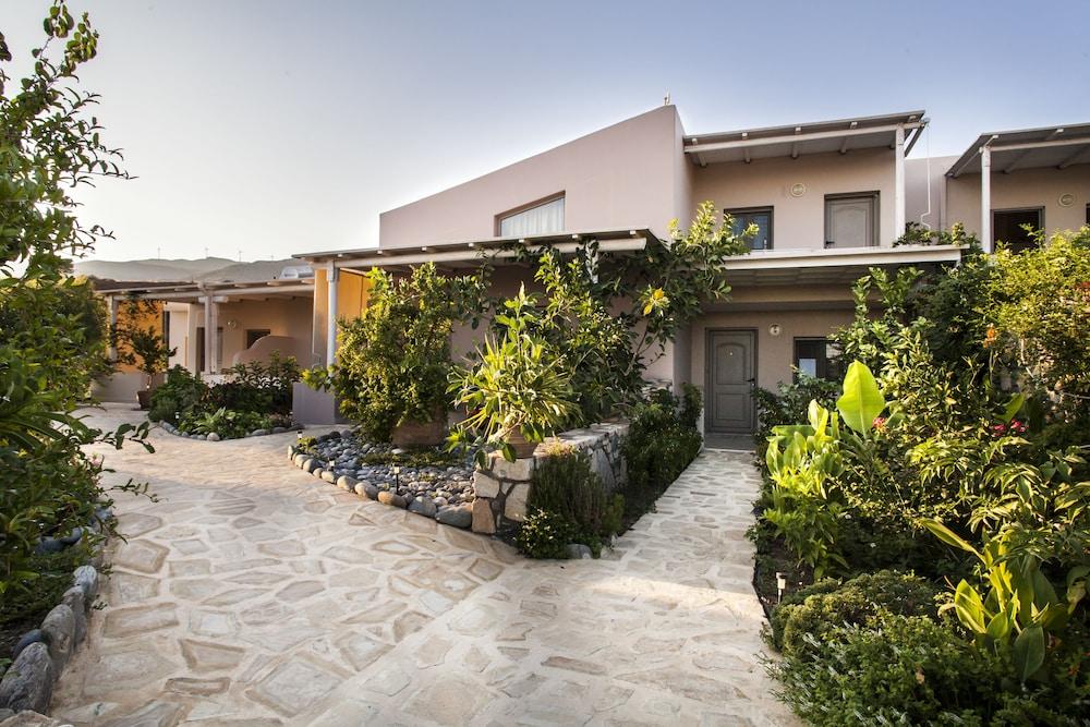 Mythos Suites Diskos — hotel in Agioi Deka