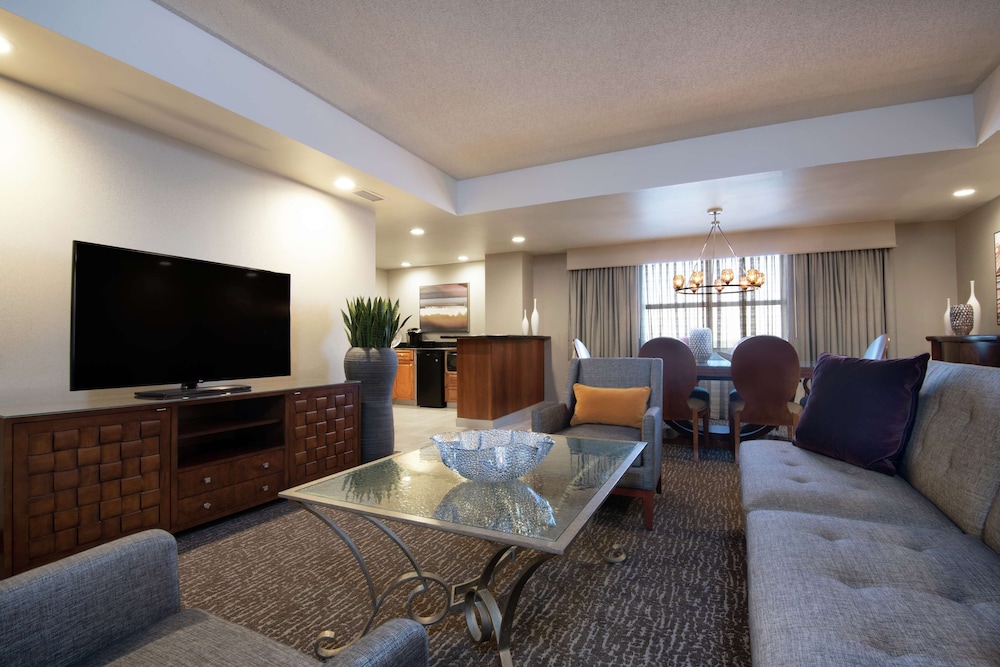 Embassy Suites Northwest Arkansas Hotel Spa & Convention - photo 16